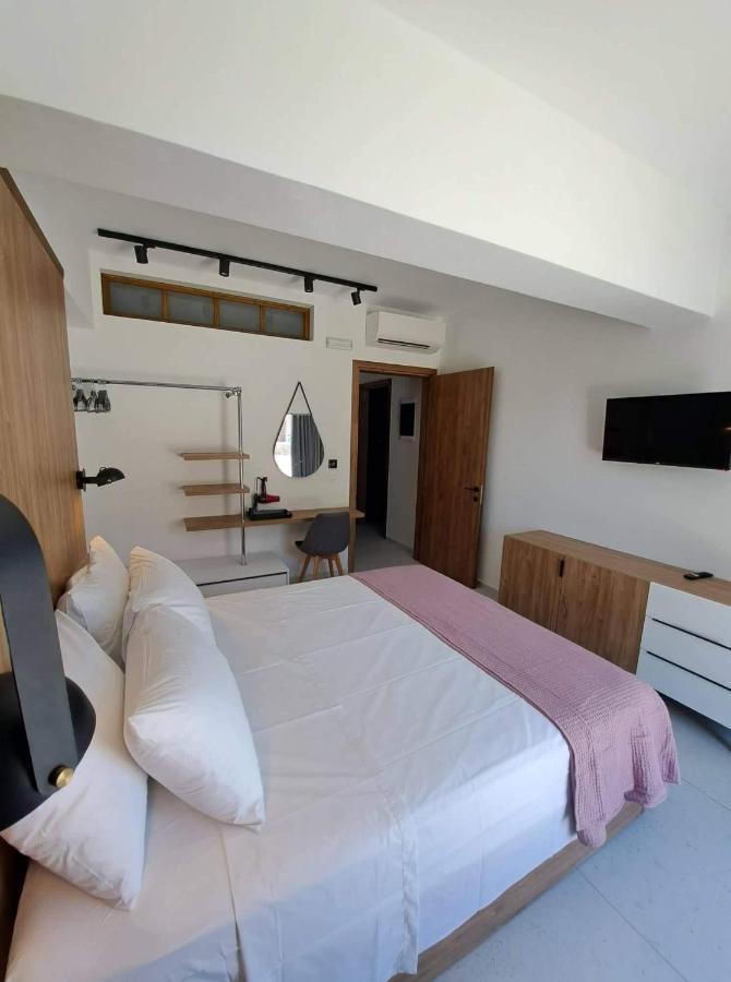 Courtyard Luxury Suites “Marianthi” Pefki Екстериор снимка